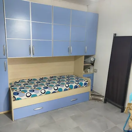 Mare Mit Blick Aufs Wasser Holiday home Terrauzza